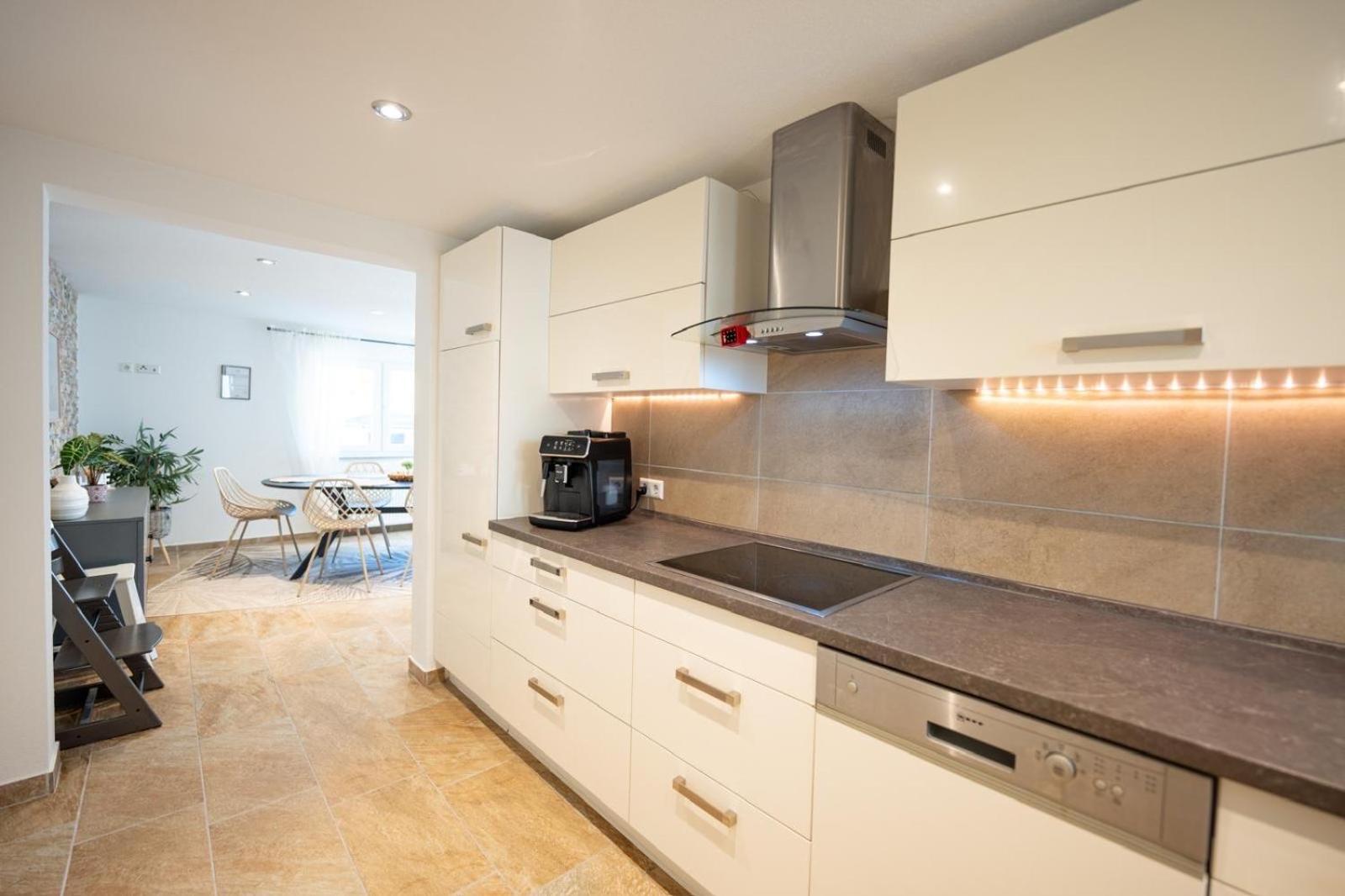 -Stadthaus Ida- Mit Grosser Dachterasse, Am Schlosspark, Luftkurort Kisslegg, Boxspringbetten, Kaffeevollautomat, Smarttv, Familienfreundlich, Grosszuegig, Zentral 외부 사진